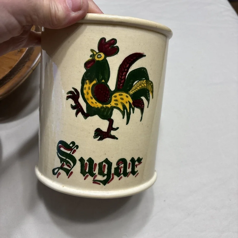 Metlox‎ Pottery Poppy Trail California Provincial Rooster Set/4 Canisters